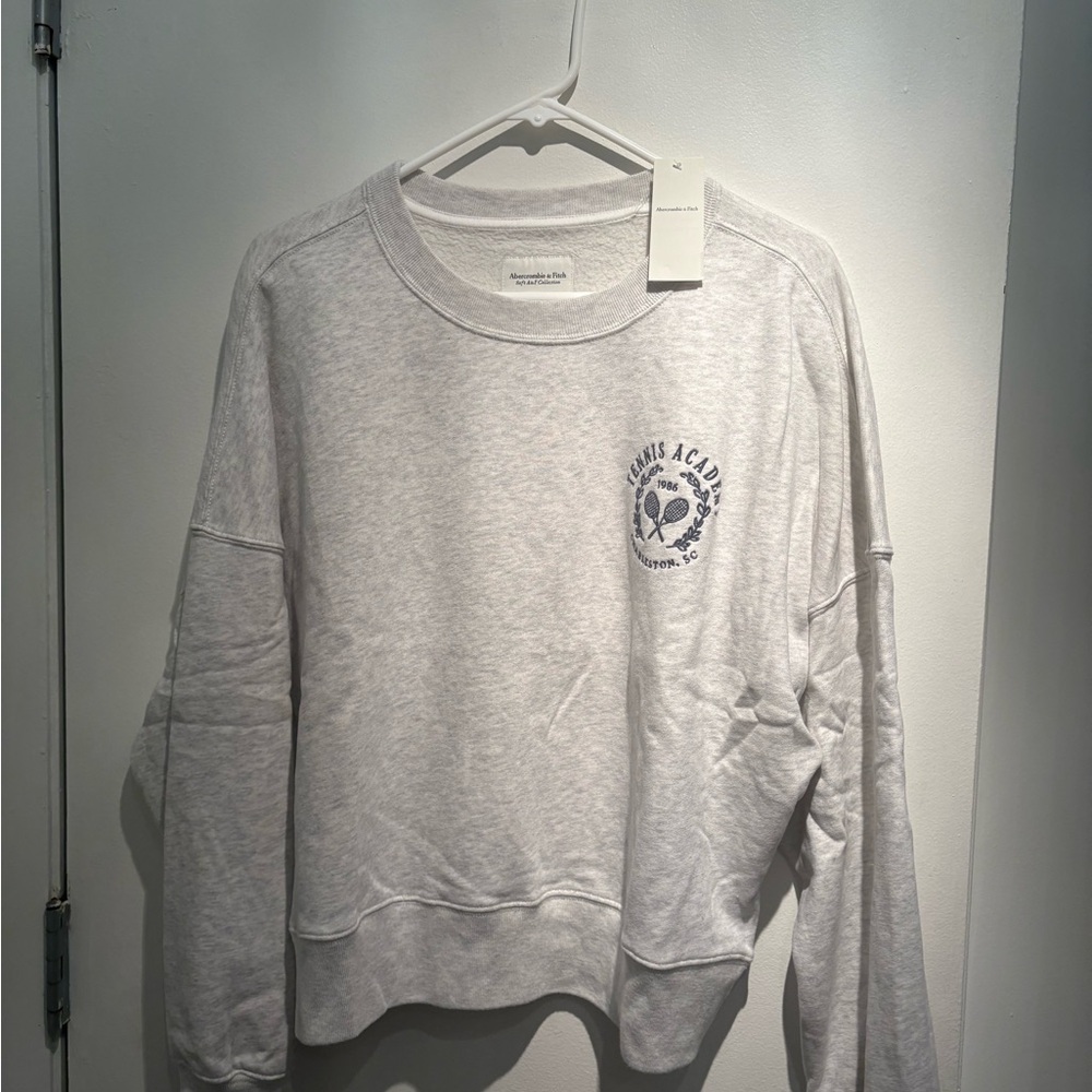 BNWT Abercrombie & Fitch Soft AF Tennis Crew Neck